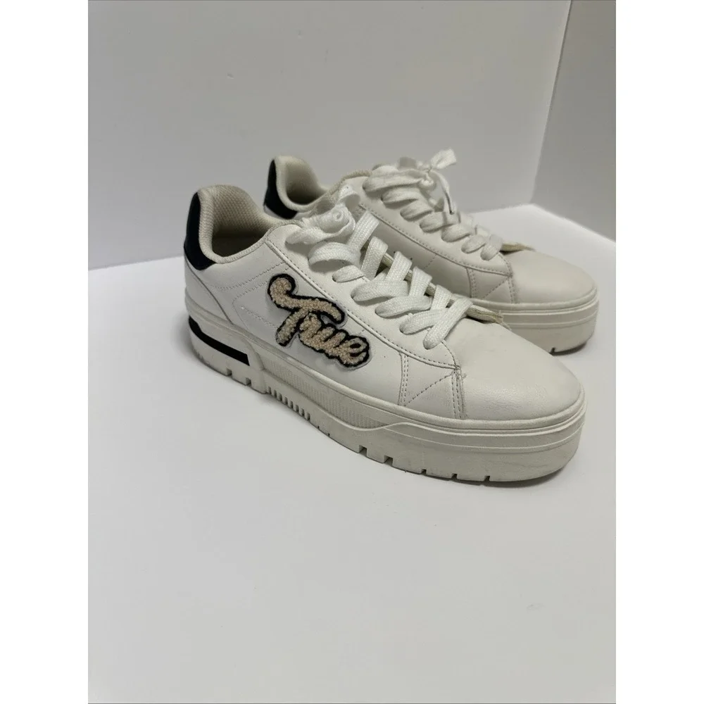 Bershka platform trainers featuring a 